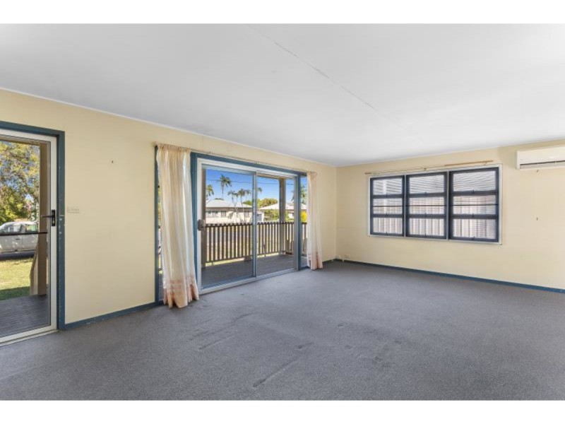 116 Main Street, Park Avenue QLD 4701